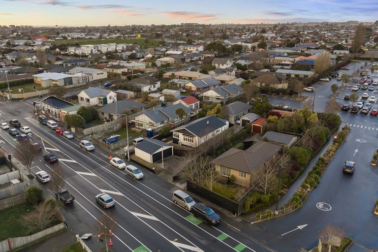 Photo of property in 186 Wainoni Road, Avondale, Christchurch, 8061
