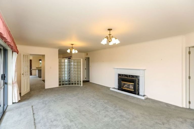 Photo of property in 90 Barrett Road, Whalers Gate, New Plymouth, 4310