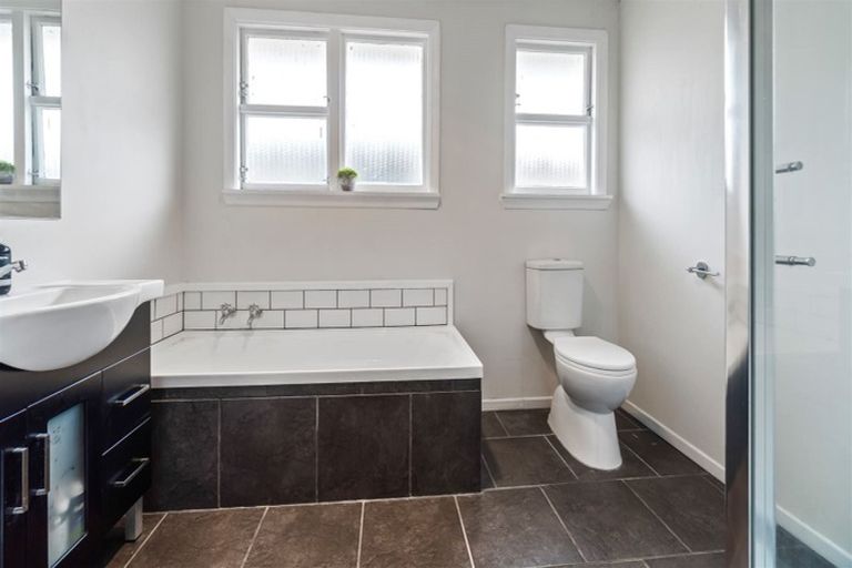 Photo of property in 6 Blakehall Place, Spreydon, Christchurch, 8024