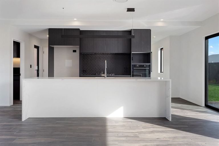 Photo of property in 44 Tiritiri Moana Drive, Pegasus, 7612