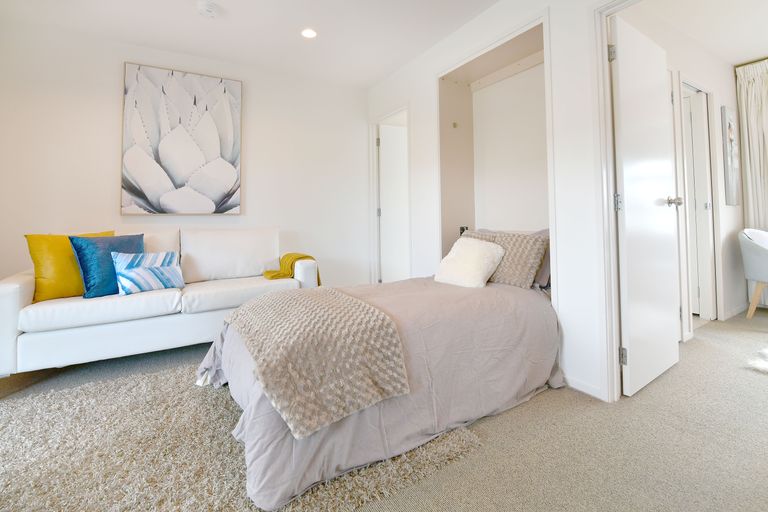 Photo of property in 2/416 Hibiscus Coast Highway, Orewa, 0931