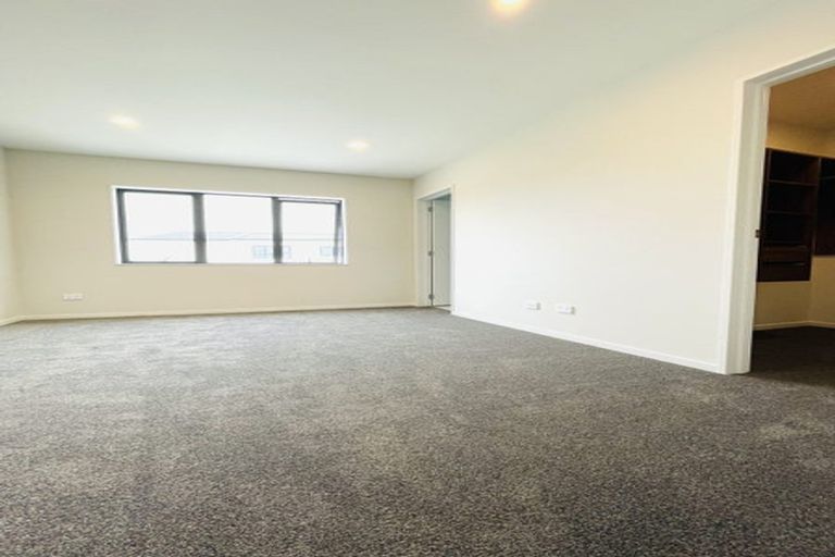 Photo of property in 30 Auranga Drive, Karaka, Papakura, 2113