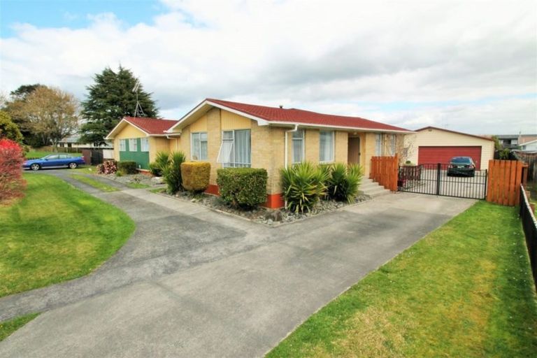Photo of property in 32 Edinburgh Street, Tokoroa, 3420