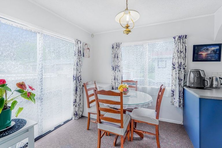 Photo of property in 80 Kahikatea Drive, Melville, Hamilton, 3206