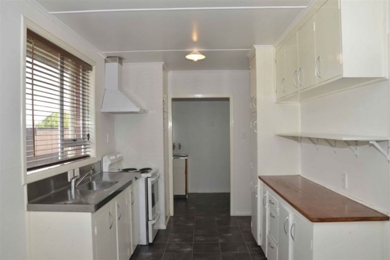 Photo of property in 4 Manapouri Street, Strathern, Invercargill, 9812