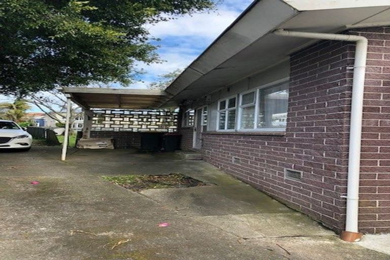 Photo of property in 1/81 Station Road, Papatoetoe, Auckland, 2025