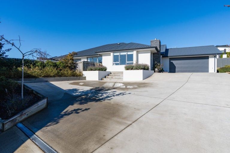 Photo of property in 27 Heathfield Drive, Mosgiel, 9024