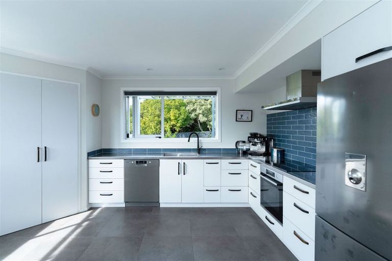 Photo of property in 16 Glen Street, Levin, 5510