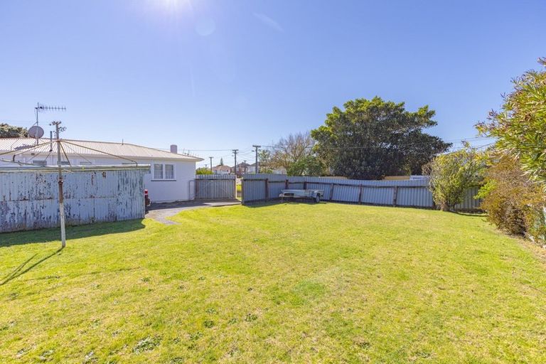 Photo of property in 23 Kauri Street, Gonville, Whanganui, 4501