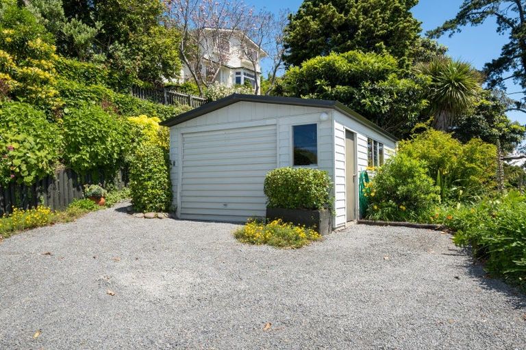 Photo of property in 35 Goldsmith Road, Hospital Hill, Napier, 4110