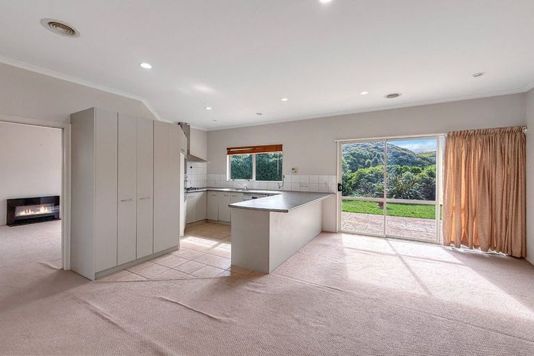 Photo of property in 107 Kentwood Drive, Woodridge, Wellington, 6037