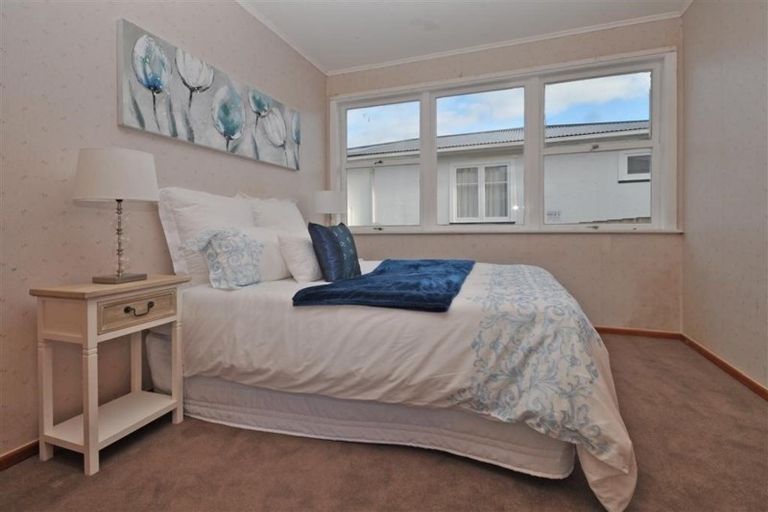 Photo of property in 216a Sturges Road, Henderson, Auckland, 0612