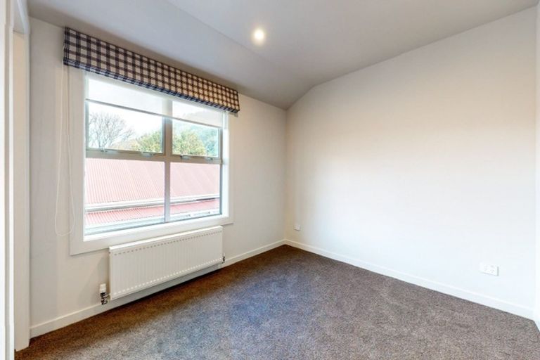 Photo of property in 94c Tinakori Road, Thorndon, Wellington, 6011