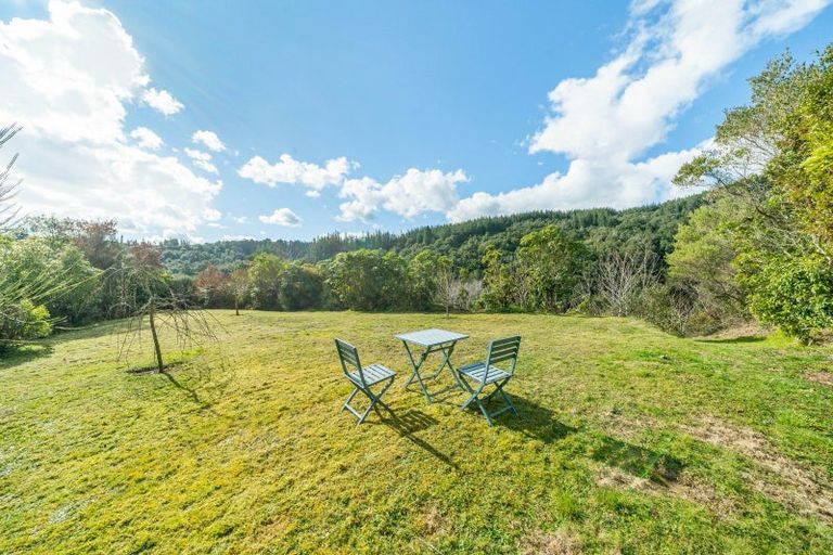 Photo of property in 246 Plateau Road, Te Marua, Upper Hutt, 5018