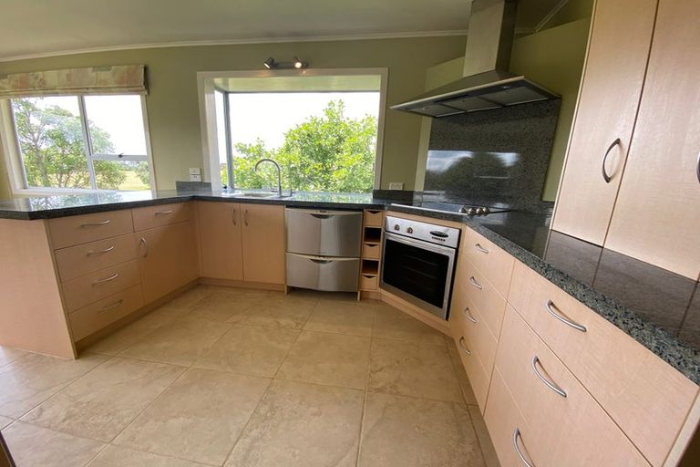 Photo of property in 152 Totara Drive, Pukete, Hamilton, 3200