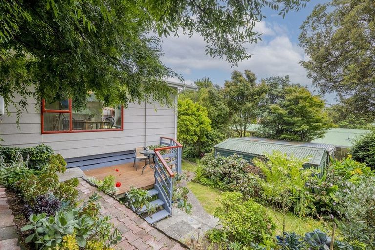 Photo of property in 5 Sunset Terrace, Waikanae Beach, Waikanae, 5036