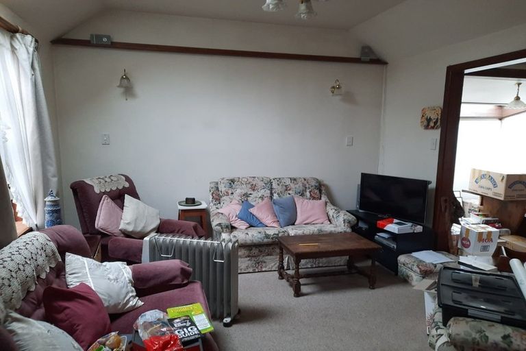 Photo of property in 37 Somerset Crescent, Spreydon, Christchurch, 8024