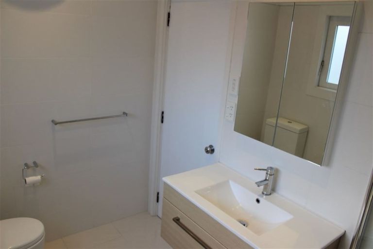 Photo of property in 132 Rossall Street, Merivale, Christchurch, 8014