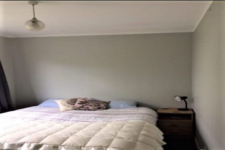 Photo of property in 1/14 Liddel Grove, Island Bay, Wellington, 6023