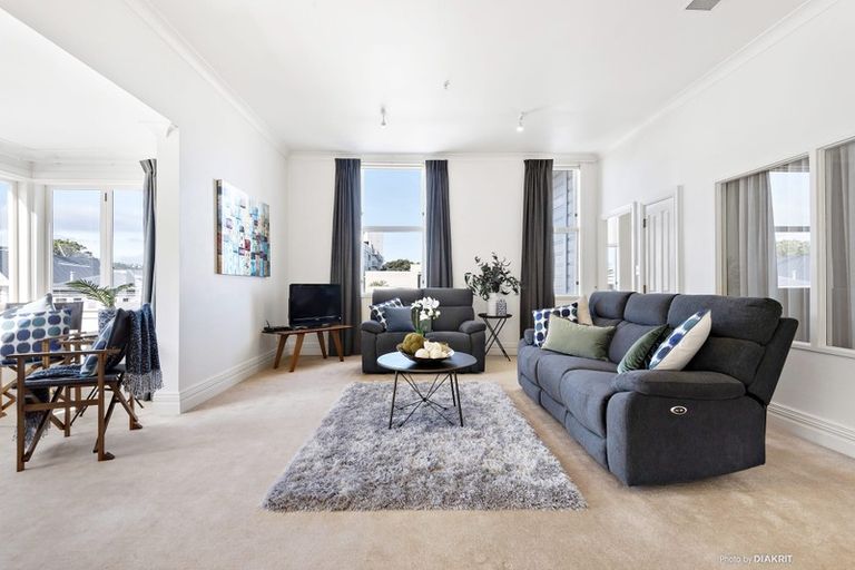 Photo of property in The Villas, 10/33 Hobson Street, Thorndon, Wellington, 6011