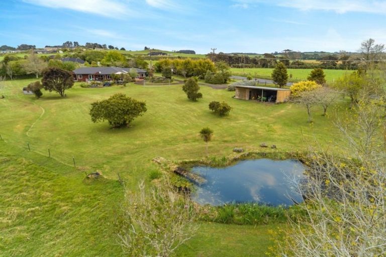 Photo of property in 500 Whitehills Road, Waitoki, Silverdale, 0994