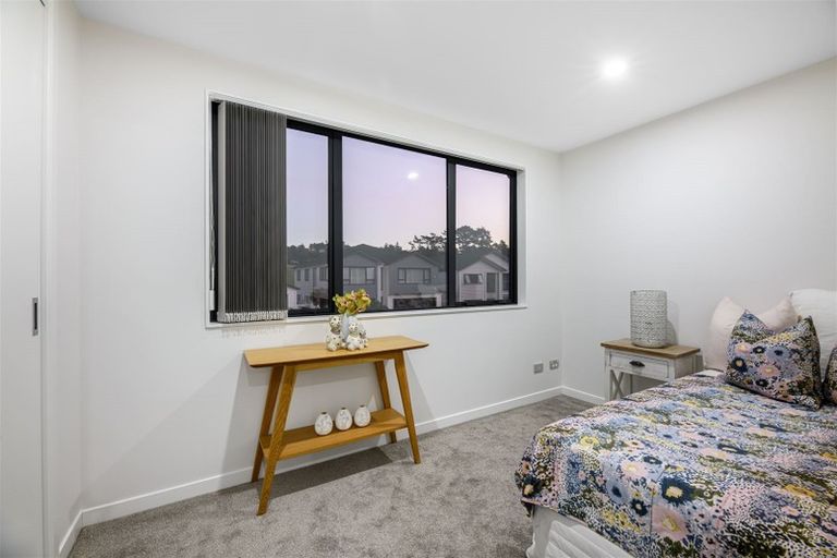 Photo of property in 36 Bight Road, Long Bay, Auckland, 0630