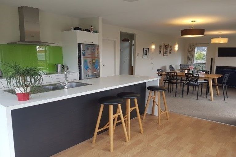 Photo of property in 9 Kahurangi Heights, Aotea, Porirua, 5024