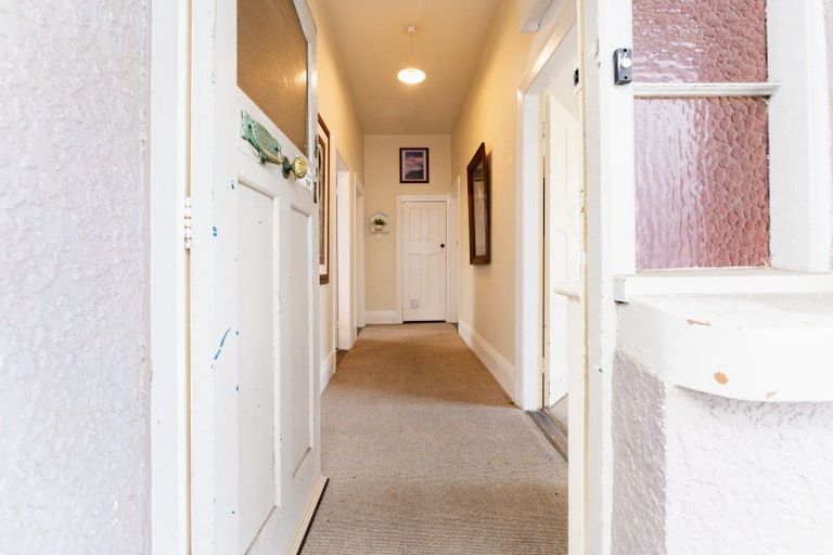 Photo of property in 10 Cashel Street, South Dunedin, Dunedin, 9012