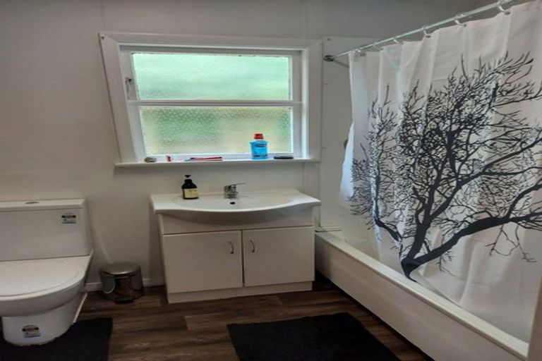 Photo of property in 47 Petrie Street, Wainuiomata, Lower Hutt, 5014