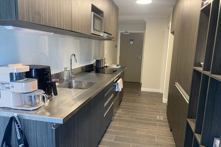 Photo of property in Frame Apartments, 802/111 Molesworth Street, Thorndon, Wellington, 6011