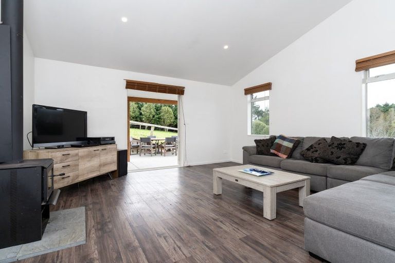 Photo of property in 28 Wrights Road, Raglan, 3295
