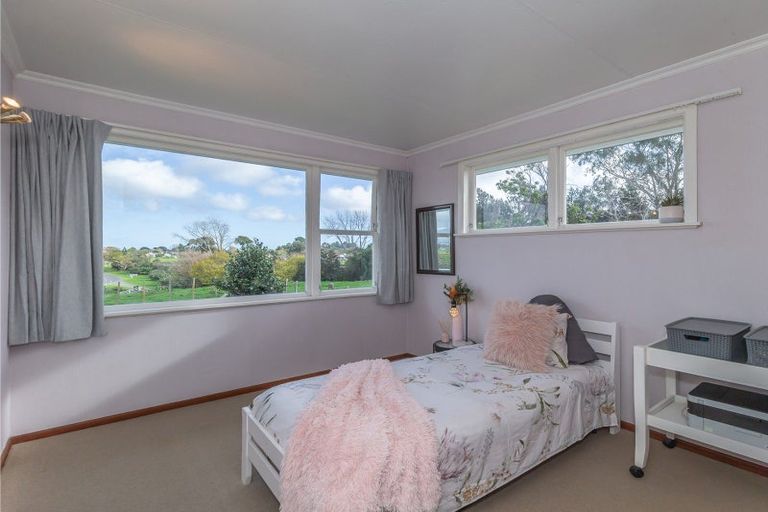 Photo of property in 51 Roslyn Road, Levin, 5510