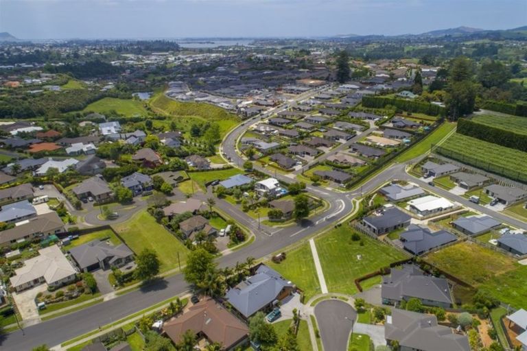 Photo of property in 67 Inverness Drive, Pyes Pa, Tauranga, 3112