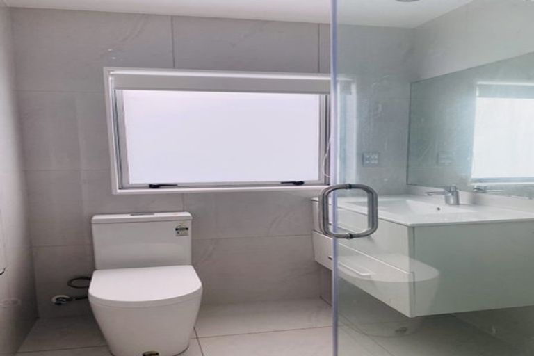 Photo of property in 5a Princess Street, Takanini, 2112