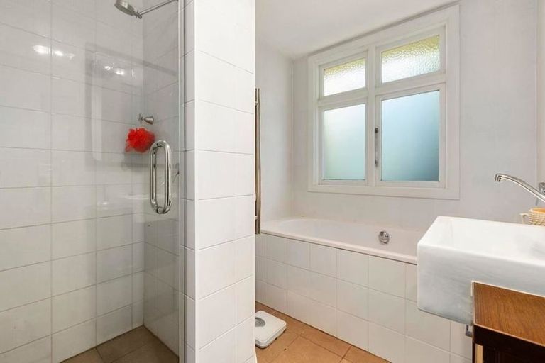 Photo of property in 56 Pacific Street, Roslyn, Dunedin, 9010