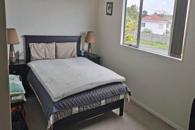 Photo of property in 4 Liscooly Place, Flat Bush, Auckland, 2019