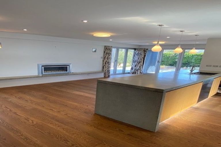 Photo of property in 33 Hastings Parade, Devonport, Auckland, 0624