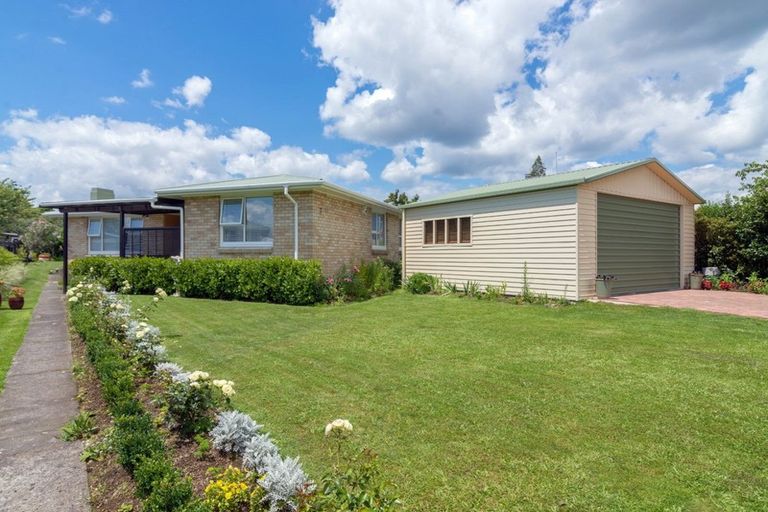 Photo of property in 7 Kahu Street, Utuhina, Rotorua, 3015