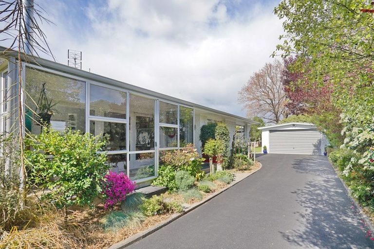 Photo of property in 17 Saffron Street, Bryndwr, Christchurch, 8053