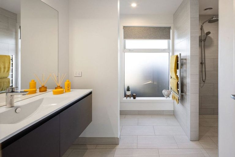 Photo of property in 85 Alan Livingston Drive, Cambridge, 3434