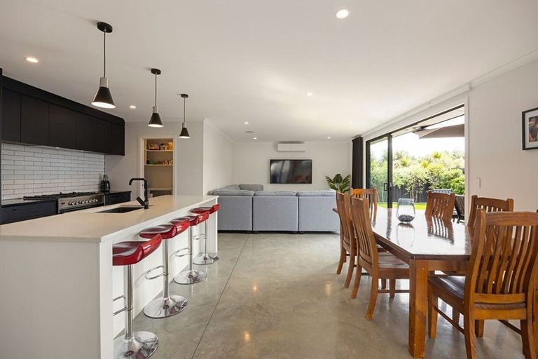 Photo of property in 17 Kereruu Street, Cambridge, 3434