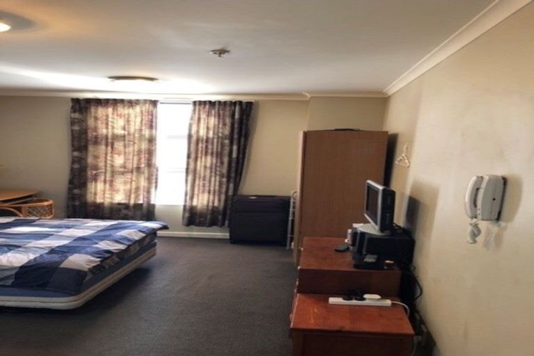 Photo of property in Aitken Street Apartments, 411/5 Aitken Street, Thorndon, Wellington, 6011