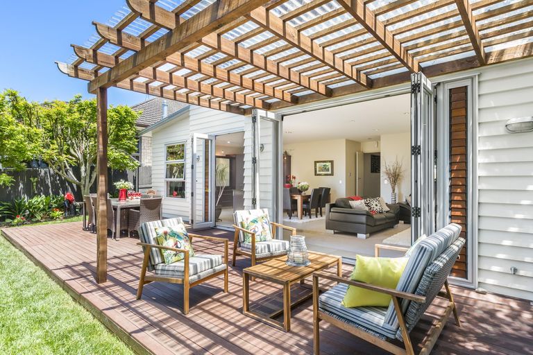 Photo of property in 20a Glenross Drive, Wattle Downs, Auckland, 2103