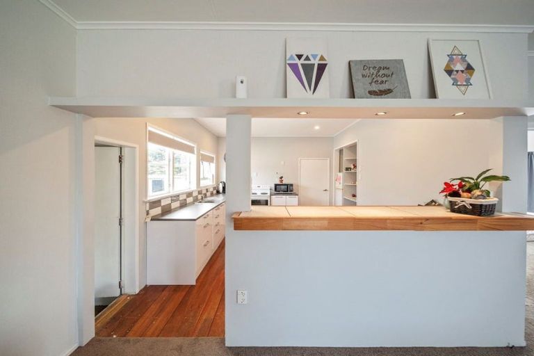 Photo of property in 377a Waihi Road, Normanby, Hawera, 4614