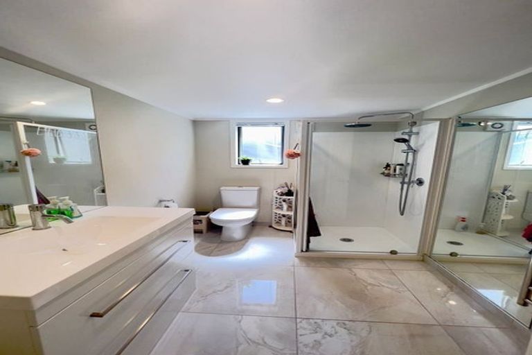 Photo of property in 83 Fisher Parade, Sunnyhills, Auckland, 2010