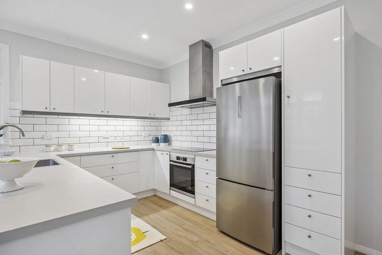 Photo of property in 15 Shandon Road, Vauxhall, Dunedin, 9013