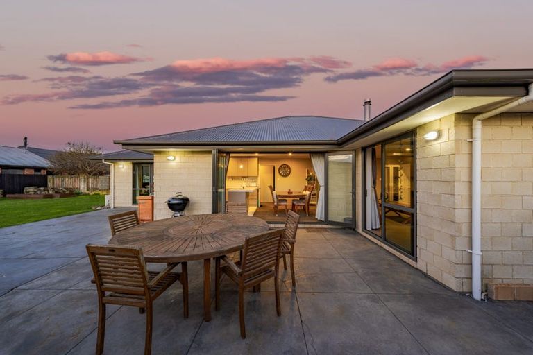 Photo of property in 42 Gladstone Road, Woodend, 7610