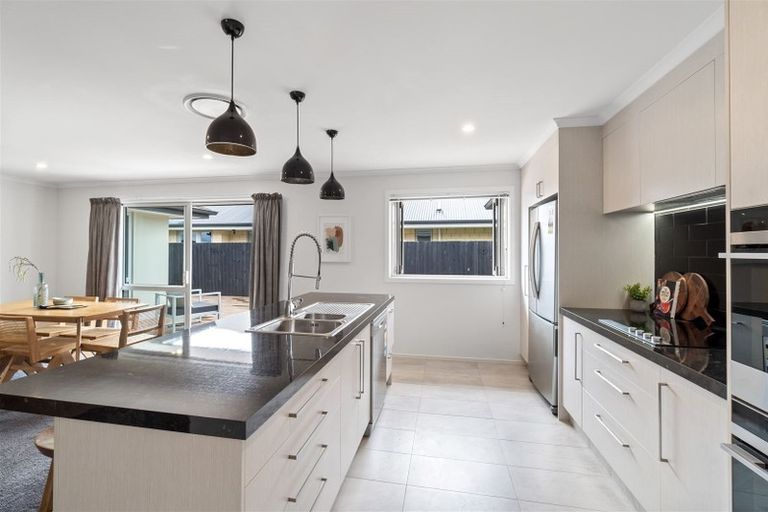 Photo of property in 4 Derek Anderson Place, Halswell, Christchurch, 8025