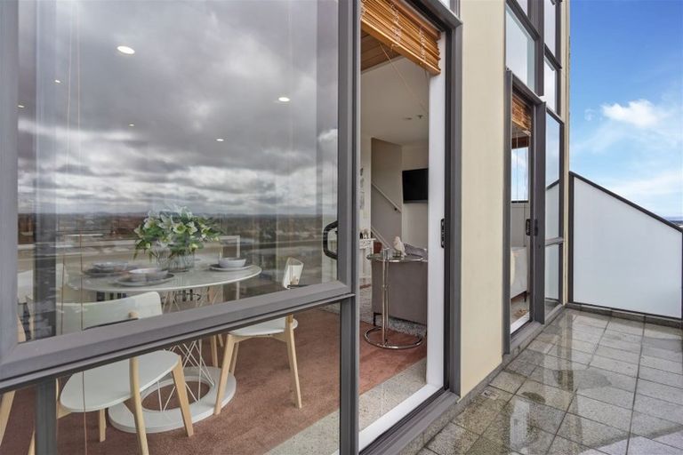 Photo of property in The Rennaissance, 16d/18 Ronwood Avenue, Manukau, Auckland, 2104