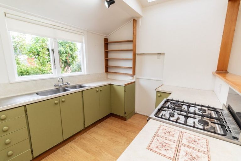 Photo of property in 3 Douro Avenue, Newtown, Wellington, 6021